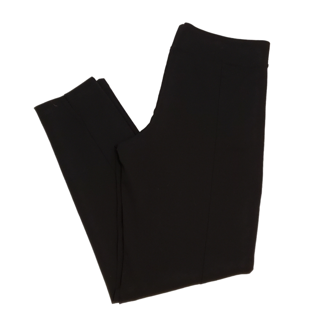 HUE Black Flat Front Pull On Pants